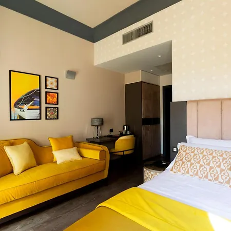 Hotel Amadomus Luxury Nápoles