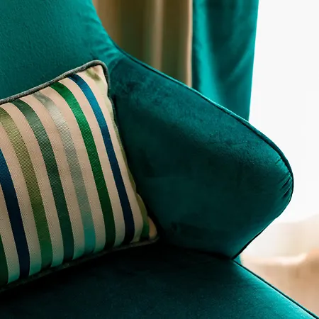 Hotel Amadomus Luxury Neapol