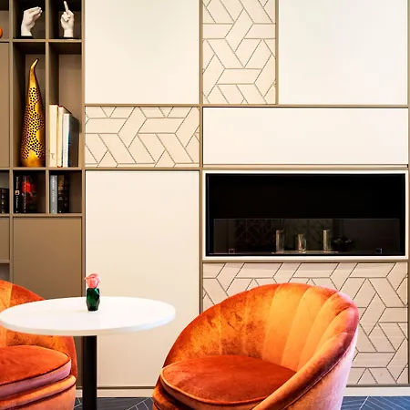 Amadomus Luxury Neapol