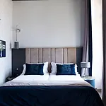 Amadomus Luxury Nápoles