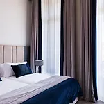 Amadomus Luxury Hotel