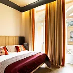 Hotel Amadomus Luxury 3*