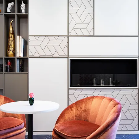 Hotel Amadomus Luxury 3*
