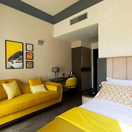 Hotel Amadomus Luxury