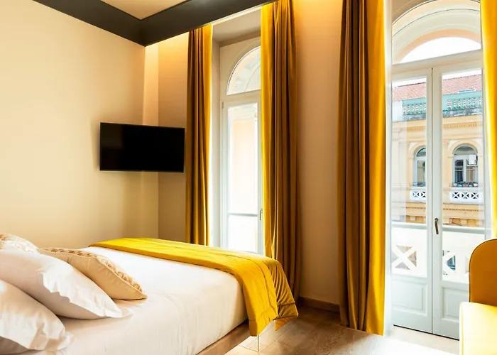 Amadomus Luxury 3* Nápoly