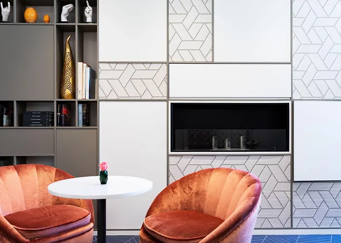 Hotel Amadomus Luxury 3*