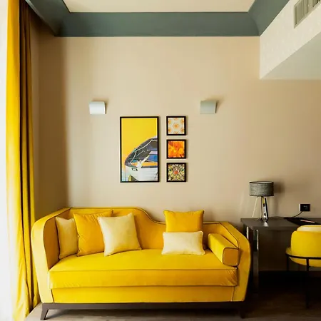 Amadomus Luxury Отель