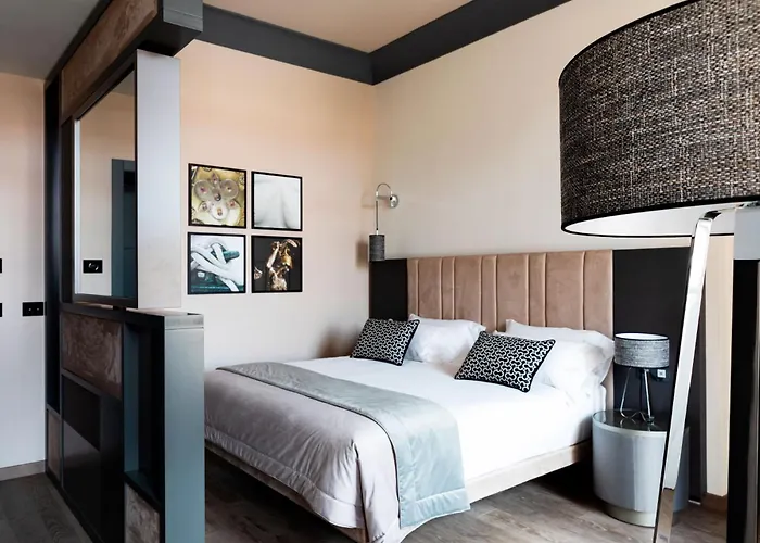 Ξενοδοχείο Amadomus Luxury