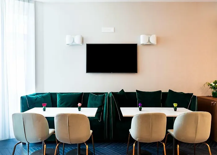 Amadomus Luxury Ξενοδοχείο