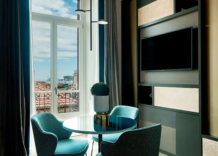 Amadomus Luxury Napoli
