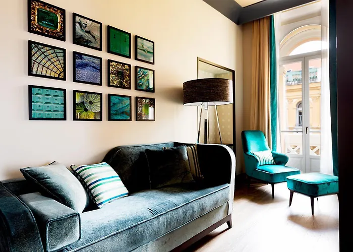 Hotel Amadomus Luxury Napoli