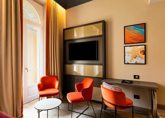 Amadomus Luxury Hotel Napoli
